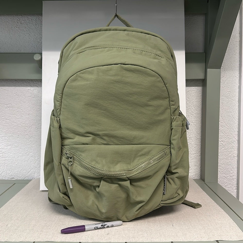 Athleta backpack, like brand new. Flawless!